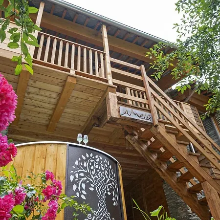 Amelu' Konukevi Ostana