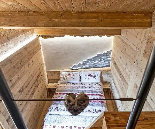 Amelu' Maison d'hôtes Ostana